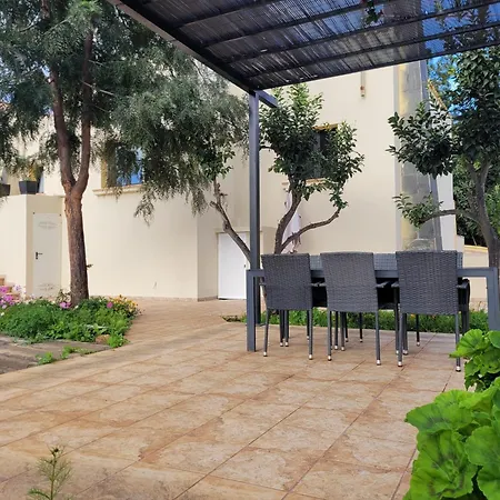 With A Private Heated Pool At Than 27ºc Villa